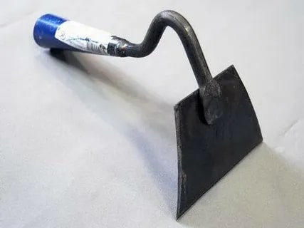 ТЯПКА САМОЗАТОЧНАЯ "МАЛЮТКА" СИНЯЯ /12ШТ/РТ
